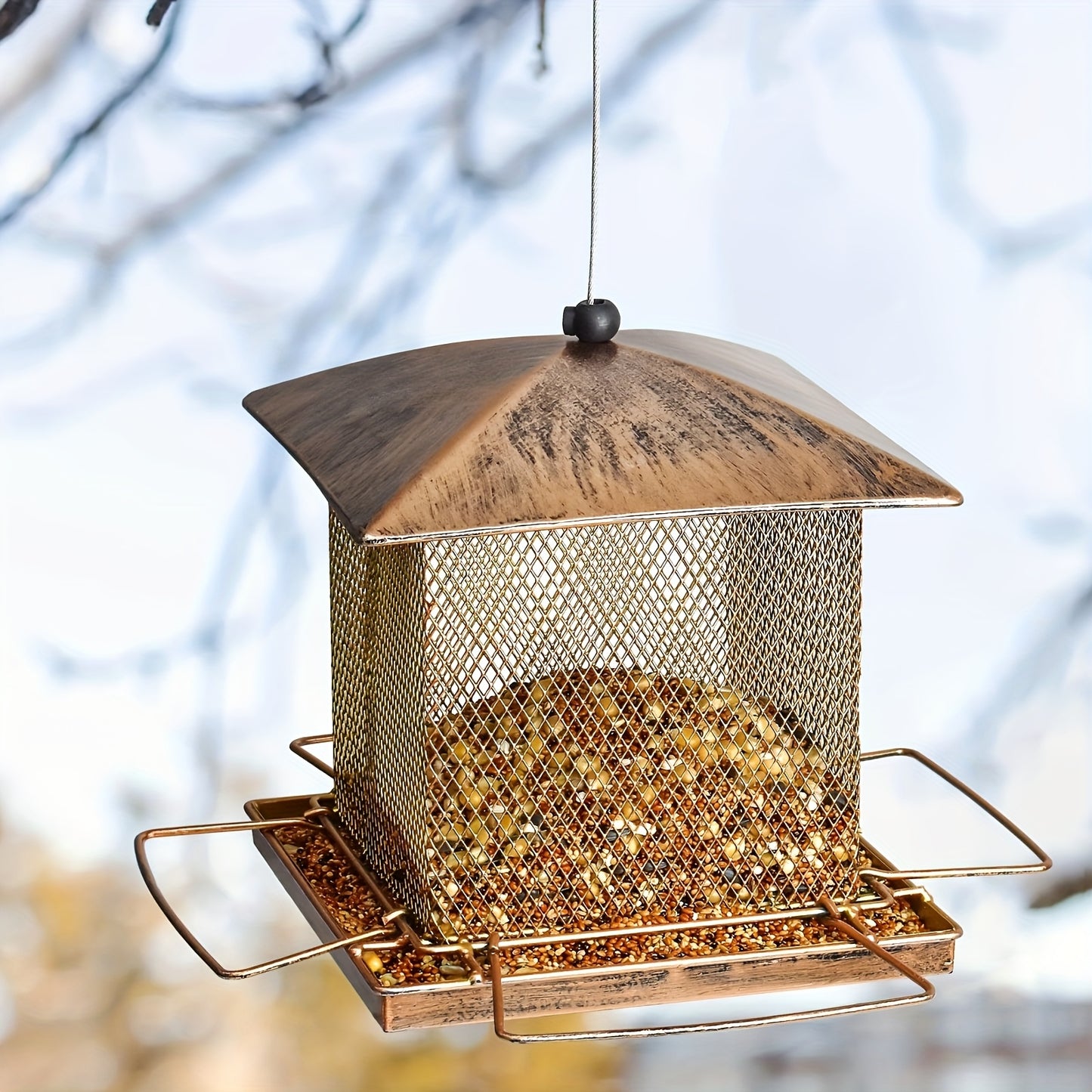 1pc Rustic Metal Bird Feeder with Squirrel Guard - Heavy-Duty Hanging Wild Bird Feeder for Garden, Patio, Backyard - No Electricity or Batteries Required, Outdoor Decorative Wildlife Feeding Station, Bird Feeders for Outside