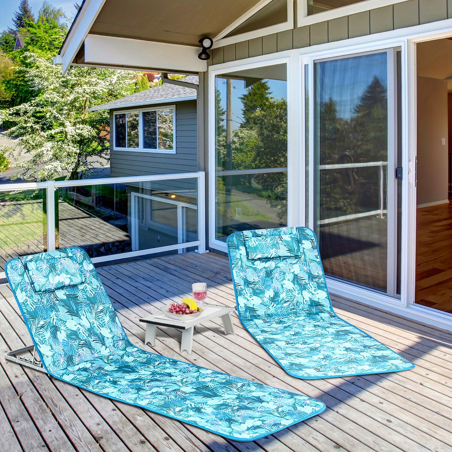 3-Piece Beach Lounge Chair Mat Set 2 Adjustable Lounge Chairs with Table Green