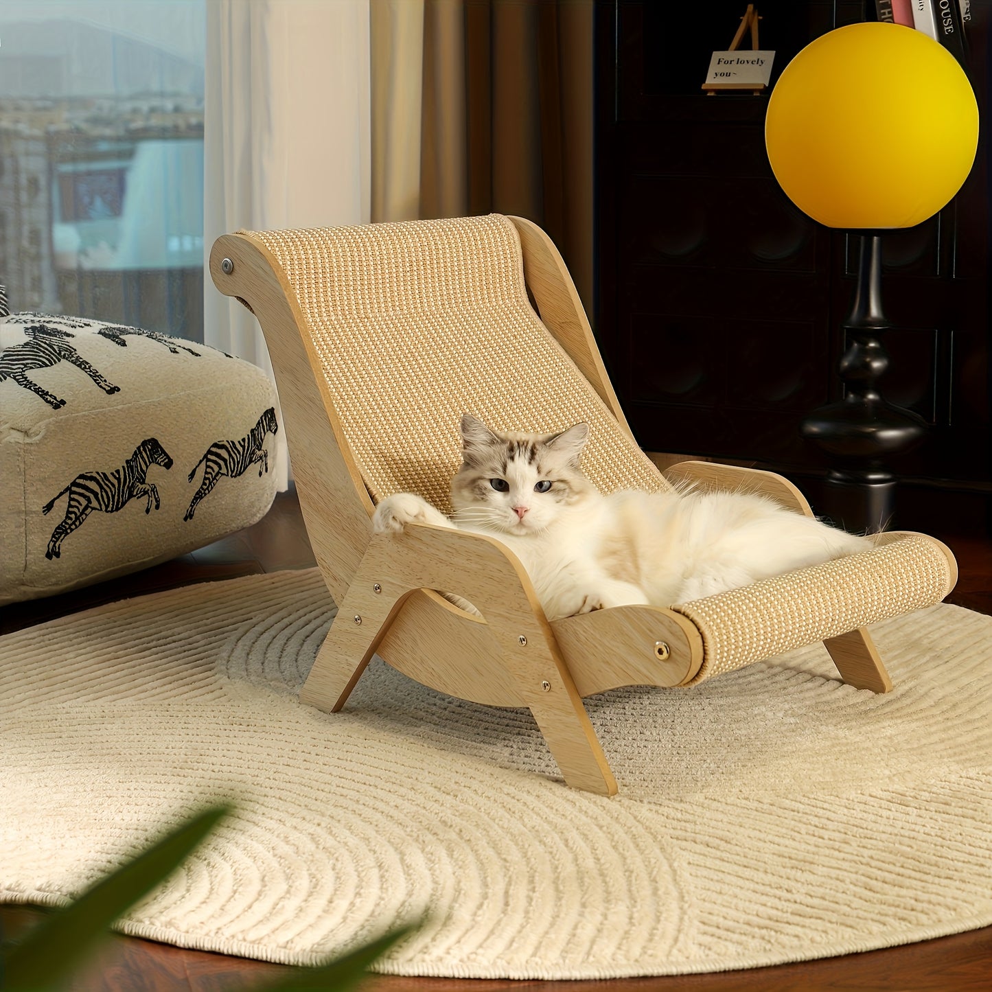 [Durable Nylon Cat Sofa Bed] Extra-Large Cat Hammock Lounger - Made From Durable Nylon, This All-season Comfort Sofa Bed For Cats Comes With A Scratch Pad